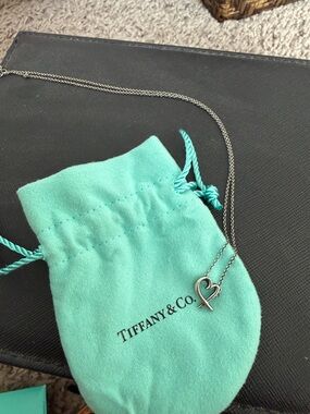 Tiffany & Co. Silver Open Heart Necklace with Signature Blue Pouch